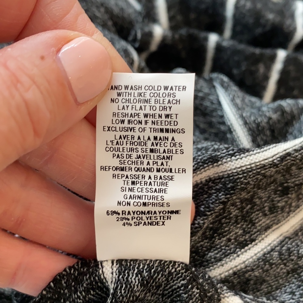 𝅺soft Hooded top - Picture 6 of 6